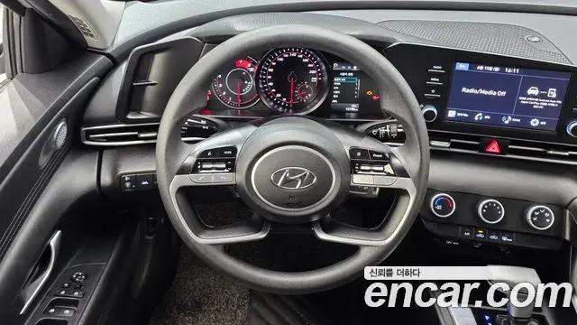 Hyundai The New Avante Hybrid 2022 — Photo 20/20