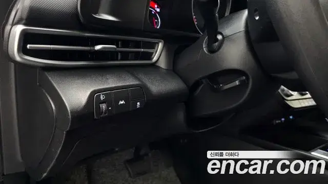 Hyundai The New Avante Hybrid 2022 — Photo 8/20