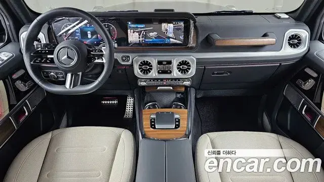 Mercedes-Benz G-Class 2025 — Фото 7/20