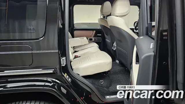 Mercedes-Benz G-Class 2025 — Фото 11/20