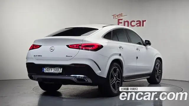Mercedes-Benz GLE-Class 2021 — Şəkil 3/40