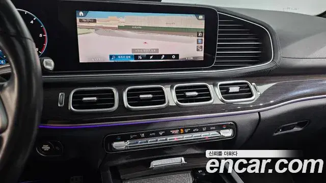 Mercedes-Benz GLE-Class 2021 — Şəkil 35/40