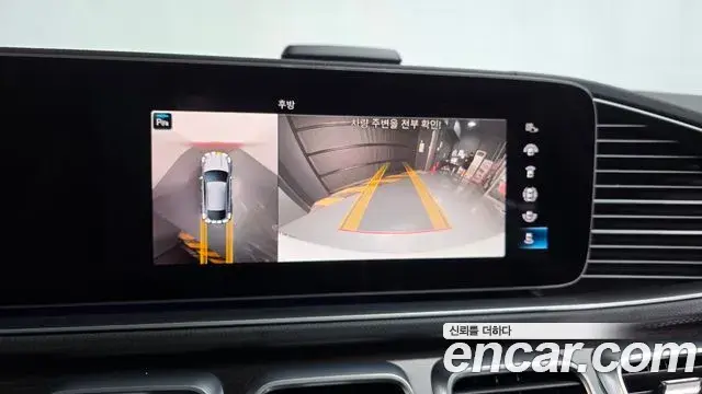 Mercedes-Benz GLE-Class 2021 — Şəkil 18/40