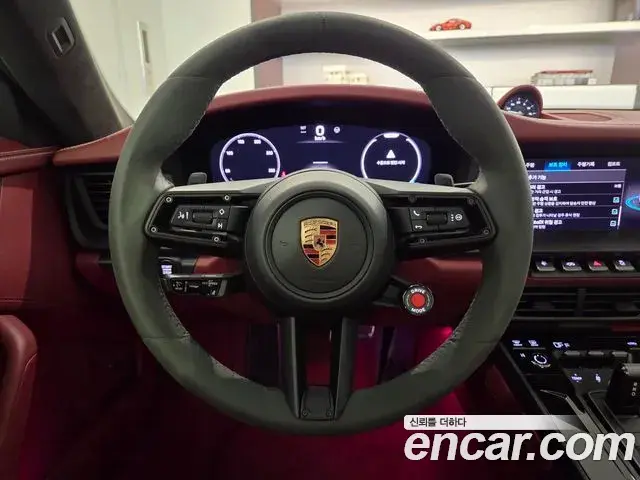 Porsche 911 2025 — Şəkil 18/20