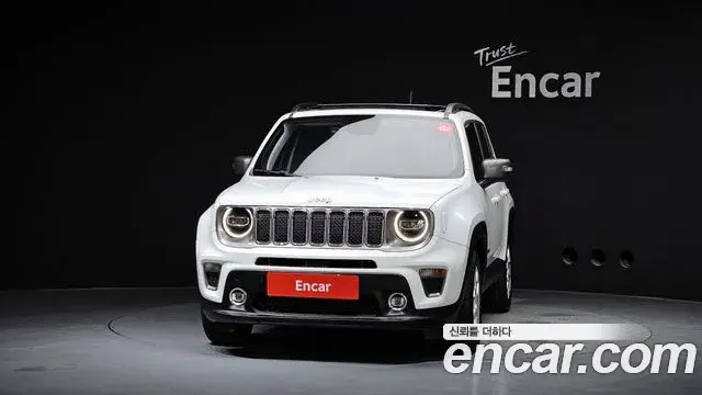 Jeep Renegade 2020 — Photo 26/32