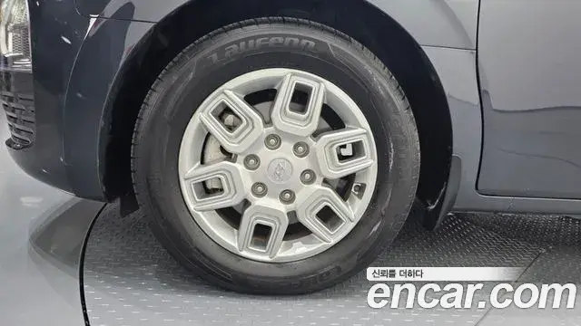 Hyundai Staria 2022 — Photo 7/31
