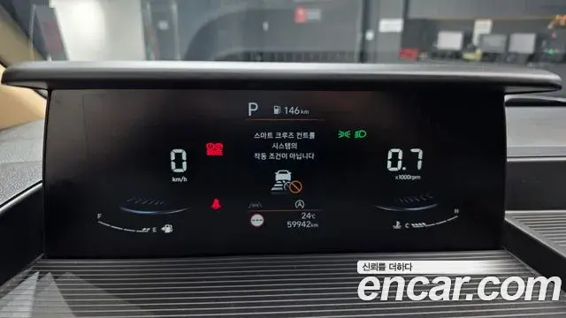 Hyundai Staria 2022 — Photo 16/31