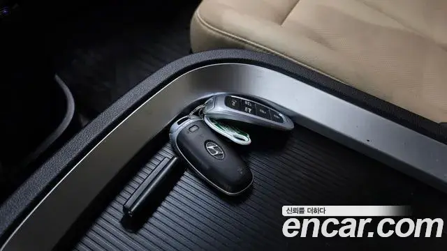 Hyundai Staria 2022 — Photo 31/31