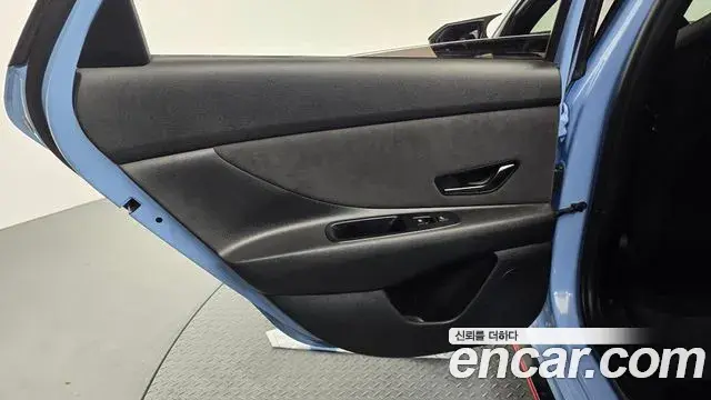 Hyundai The New Avante Hybrid 2021 — ფოტო 14/35