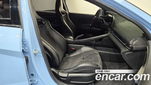 Hyundai The New Avante Hybrid 2021 — ფოტო 32/35