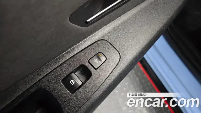 Hyundai The New Avante Hybrid 2021 — ფოტო 18/35