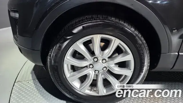 Land Rover Range Rover Evoque 2019 — ფოტო 6/35