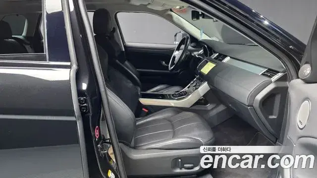 Land Rover Range Rover Evoque 2019 — ფოტო 14/35