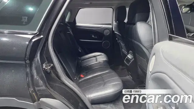 Land Rover Range Rover Evoque 2019 — ფოტო 26/35