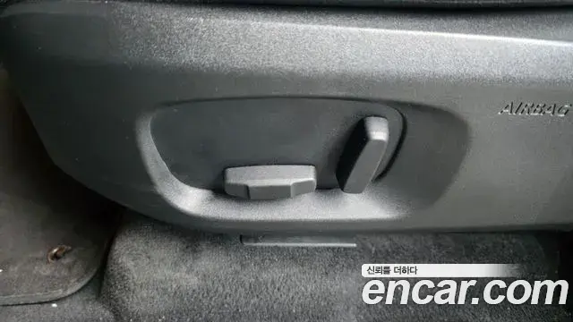 Land Rover Range Rover Evoque 2019 — ფოტო 9/35