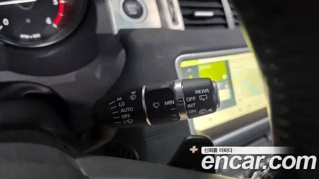 Land Rover Range Rover Evoque 2019 — ფოტო 15/35