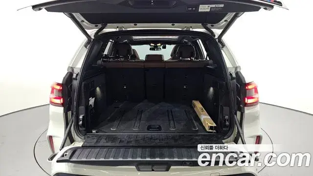 BMW X5M 2021 — Şəkil 16/20