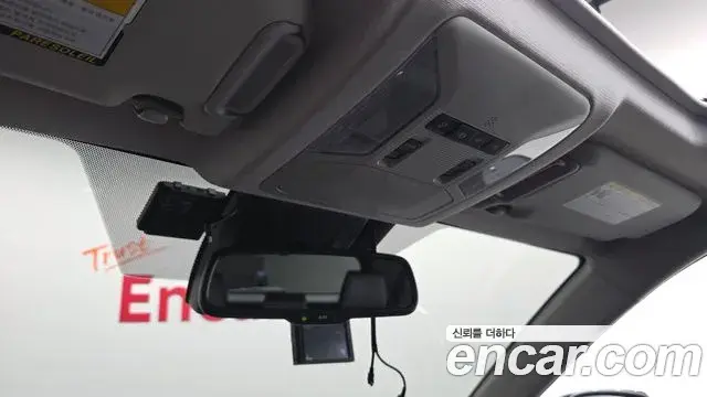 Toyota RAV4 2019 — Фото 19/20
