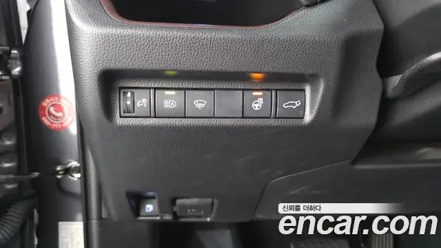 Toyota RAV4 2019 — Фото 20/20