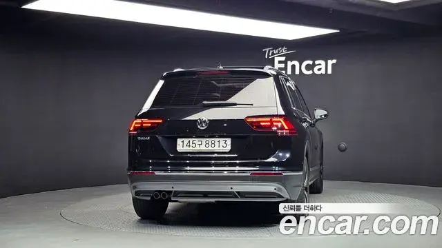 Volkswagen Tiguan 2019 — ფოტო 2/20
