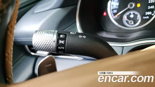 Genesis GV80 2021 — Şəkil 23/36