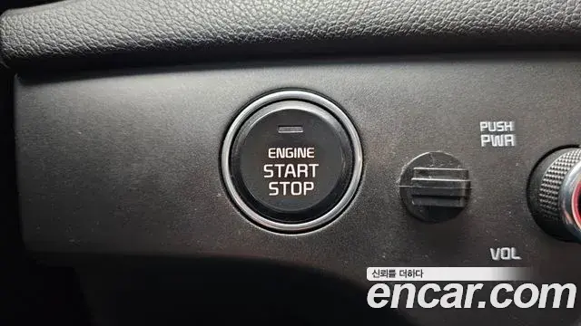 Kia Sportage The Bold 2020 — Photo 24/33
