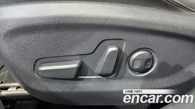 Kia Sportage The Bold 2020 — Photo 23/33