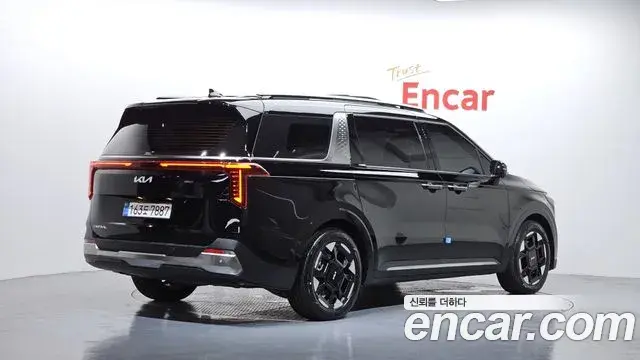 Kia Carnival 2025 — ფოტო 12/34