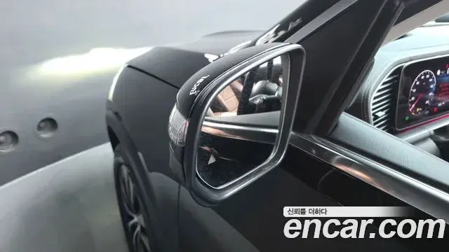 Mercedes-Benz GLE-Class 2023 — ფოტო 27/43