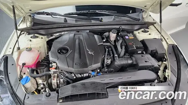 Kia K5 2021 — Photo 4/33