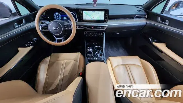 Kia K5 2021 — Photo 12/33