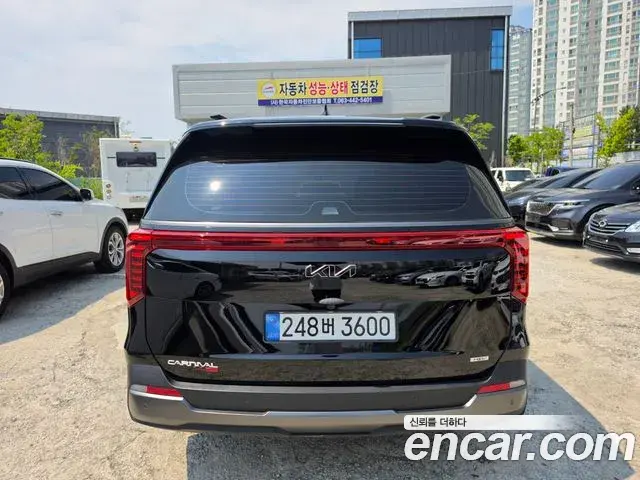 Kia Carnival 2025 — ფოტო 10/20