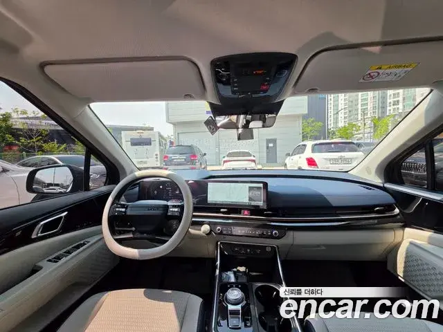 Kia Carnival 2025 — ფოტო 18/20