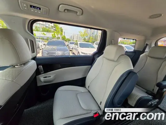 Kia Carnival 2025 — ფოტო 4/20