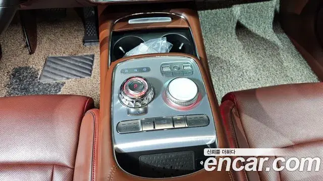 Genesis G90 2022 — Şəkil 12/20
