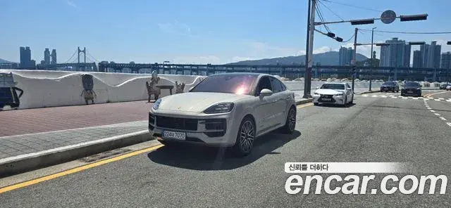 Porsche Cayenne 2024 — Şəkil 6/19
