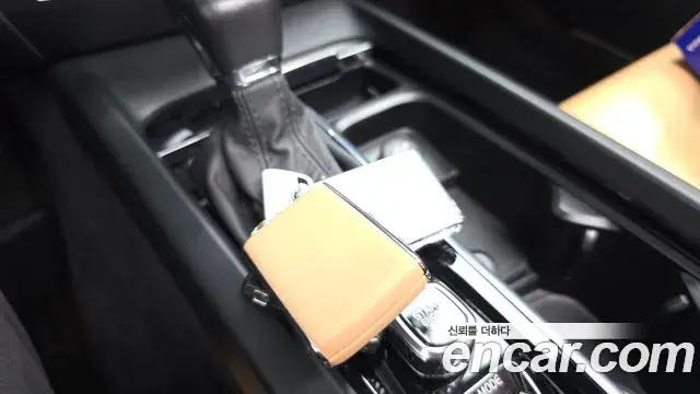 Volvo V60 Cross Country 2020 — Photo 1/42