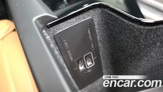 Volvo V60 Cross Country 2020 — Photo 32/42