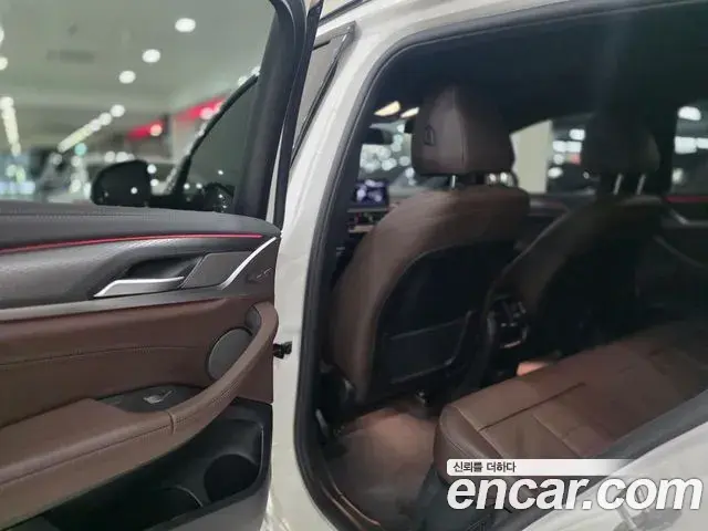 BMW X4 2025 — Şəkil 9/16