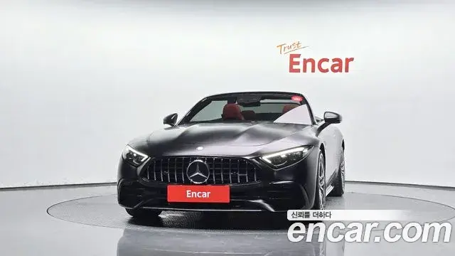Mercedes-Benz SL-Class 2025 — Photo 12/20