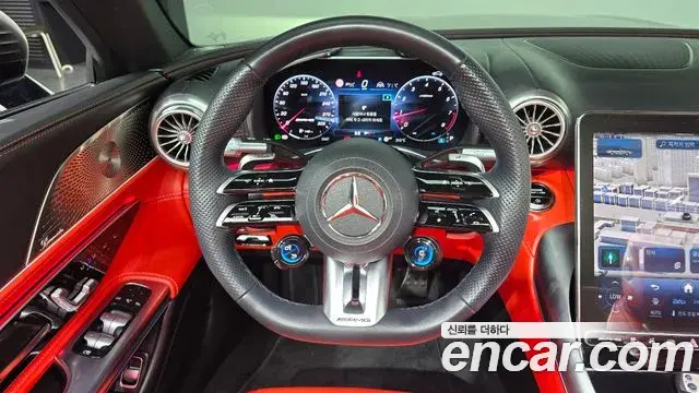 Mercedes-Benz SL-Class 2025 — Photo 8/20