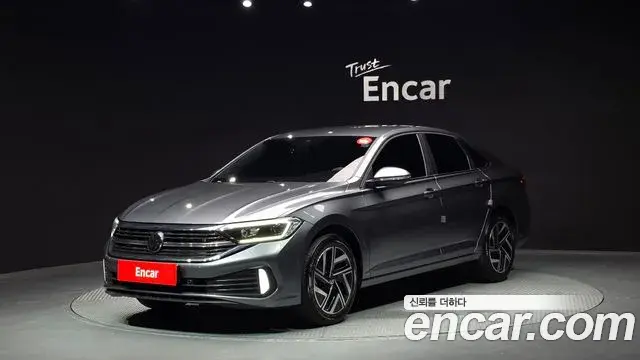 Volkswagen Jetta 2024 — Şəkil 1/28