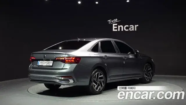 Volkswagen Jetta 2024 — Şəkil 3/28