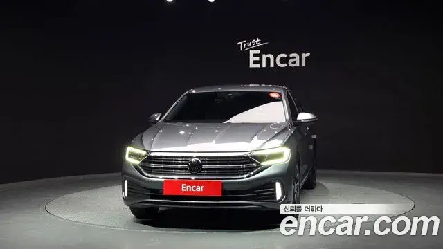 Volkswagen Jetta 2024 — Şəkil 8/28