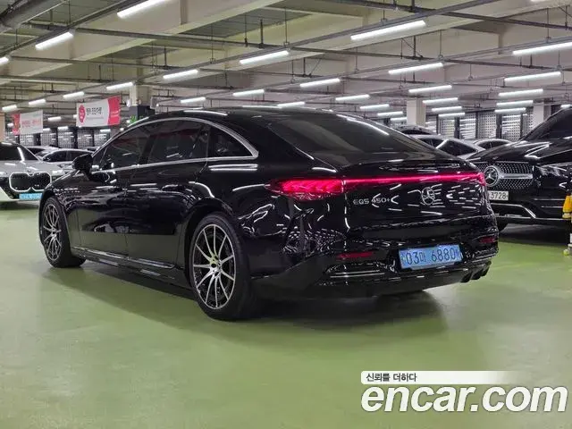 Mercedes-Benz EQS 2022 — Photo 17/20
