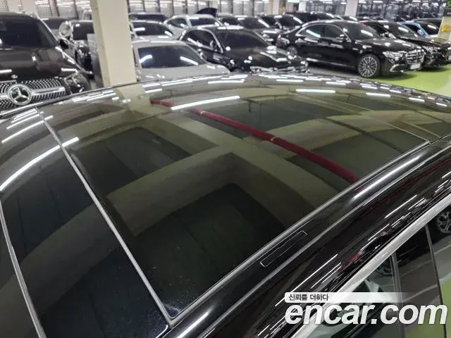 Mercedes-Benz EQS 2022 — Photo 15/20