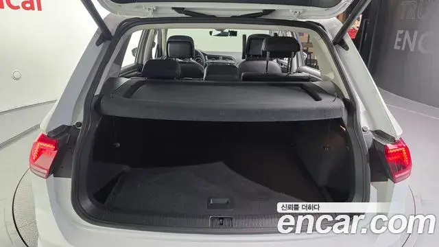 Volkswagen Tiguan 2020 — Şəkil 7/20