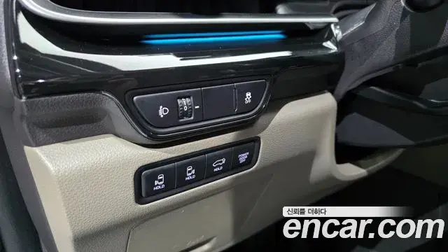 Kia Carnival 2025 — Фото 12/20