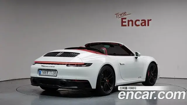 Porsche 911 2024 — Şəkil 26/37