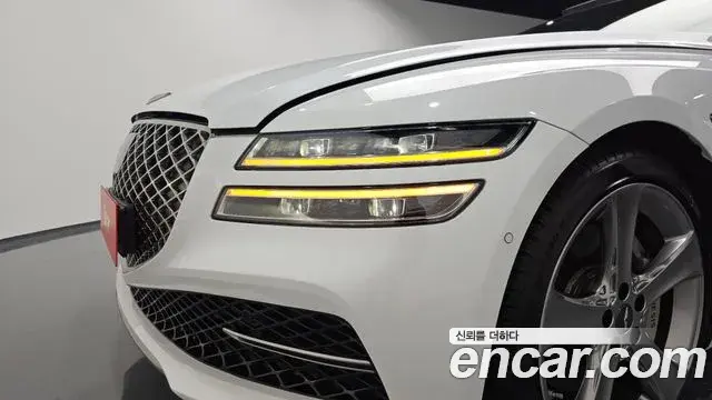 Genesis G80 2022 — Şəkil 25/40
